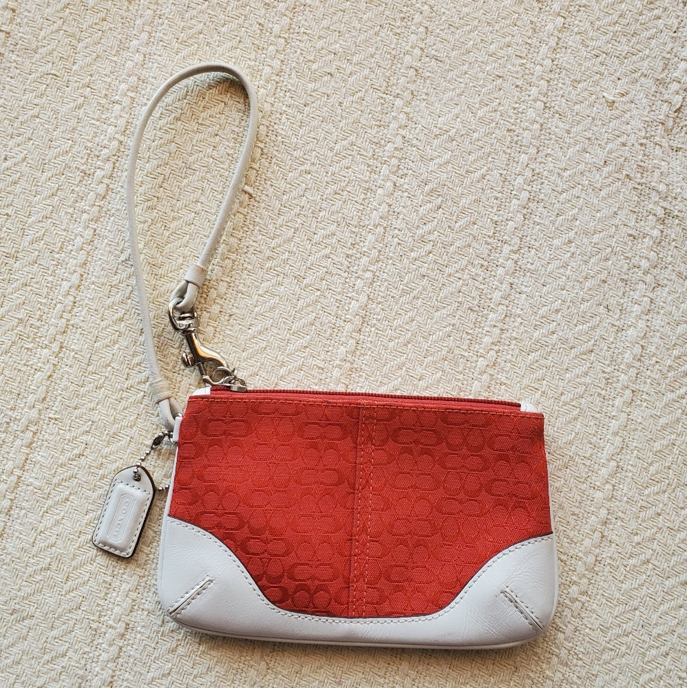 ❤ Red & White Coach Wristlet ❤
